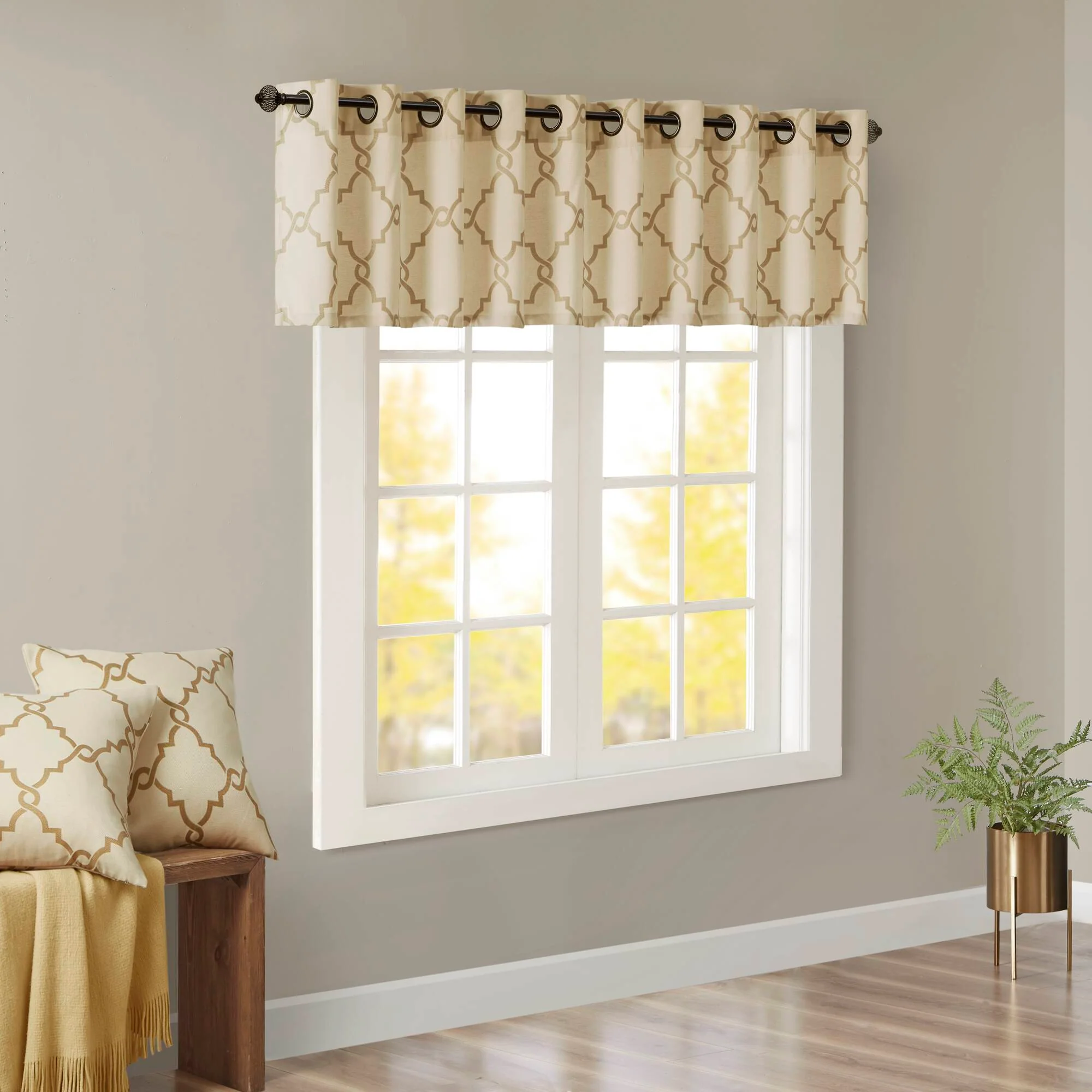 Saratoga Fretwork Print Grommet Top Window Valance - Image 38