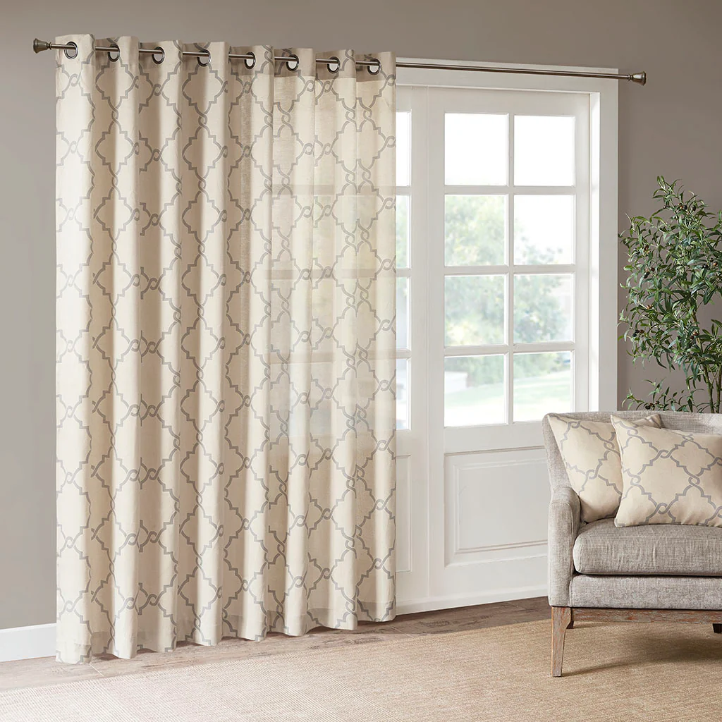 Saratoga Fretwork Print Patio Window Curtain - Image 4