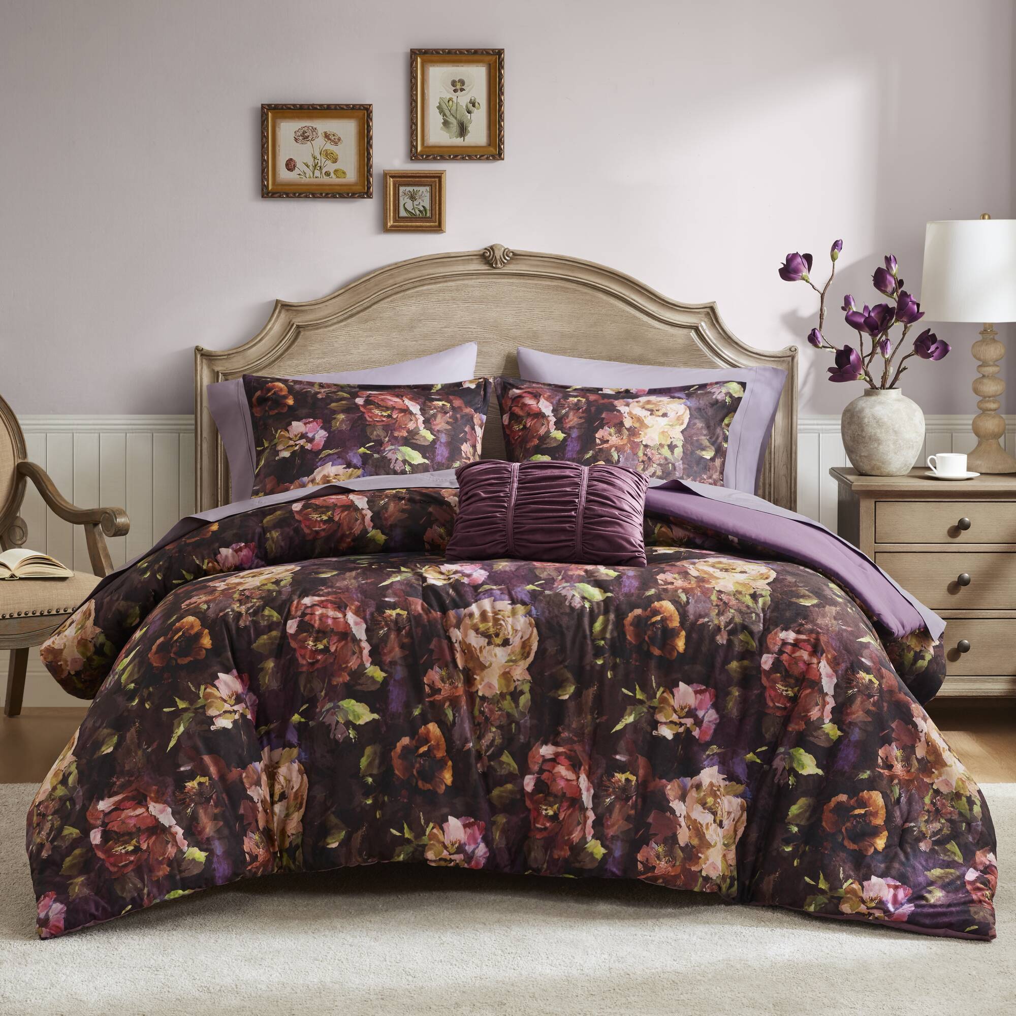 Seraphina 4-Piece Velvet Comforter Set - Image 2