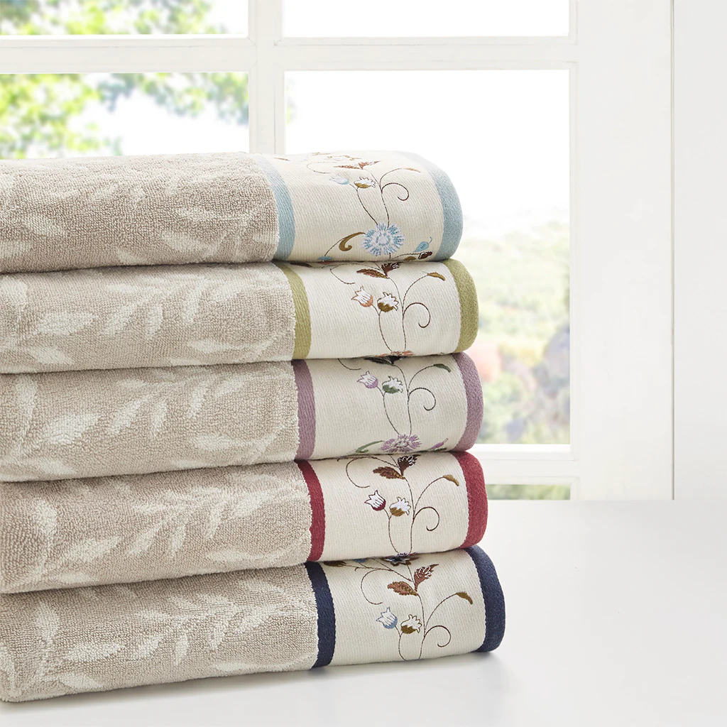 Serene Embroidered Cotton Jacquard 6-Piece Towel Set - Image 18