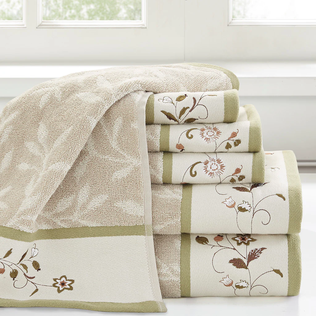 Serene Embroidered Cotton Jacquard 6-Piece Towel Set - Image 4