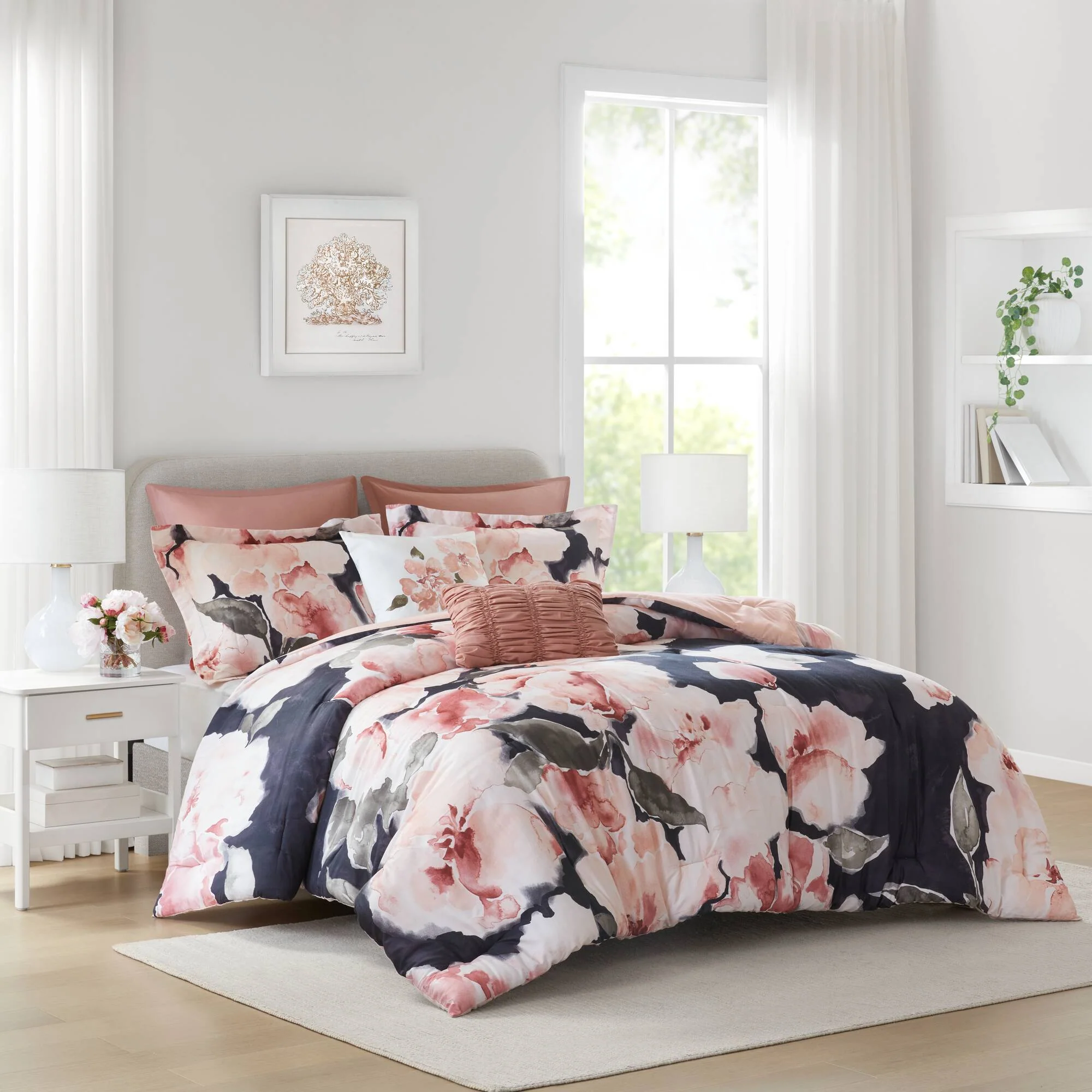 Shanti 7-Piece Comforter Set - Image 4