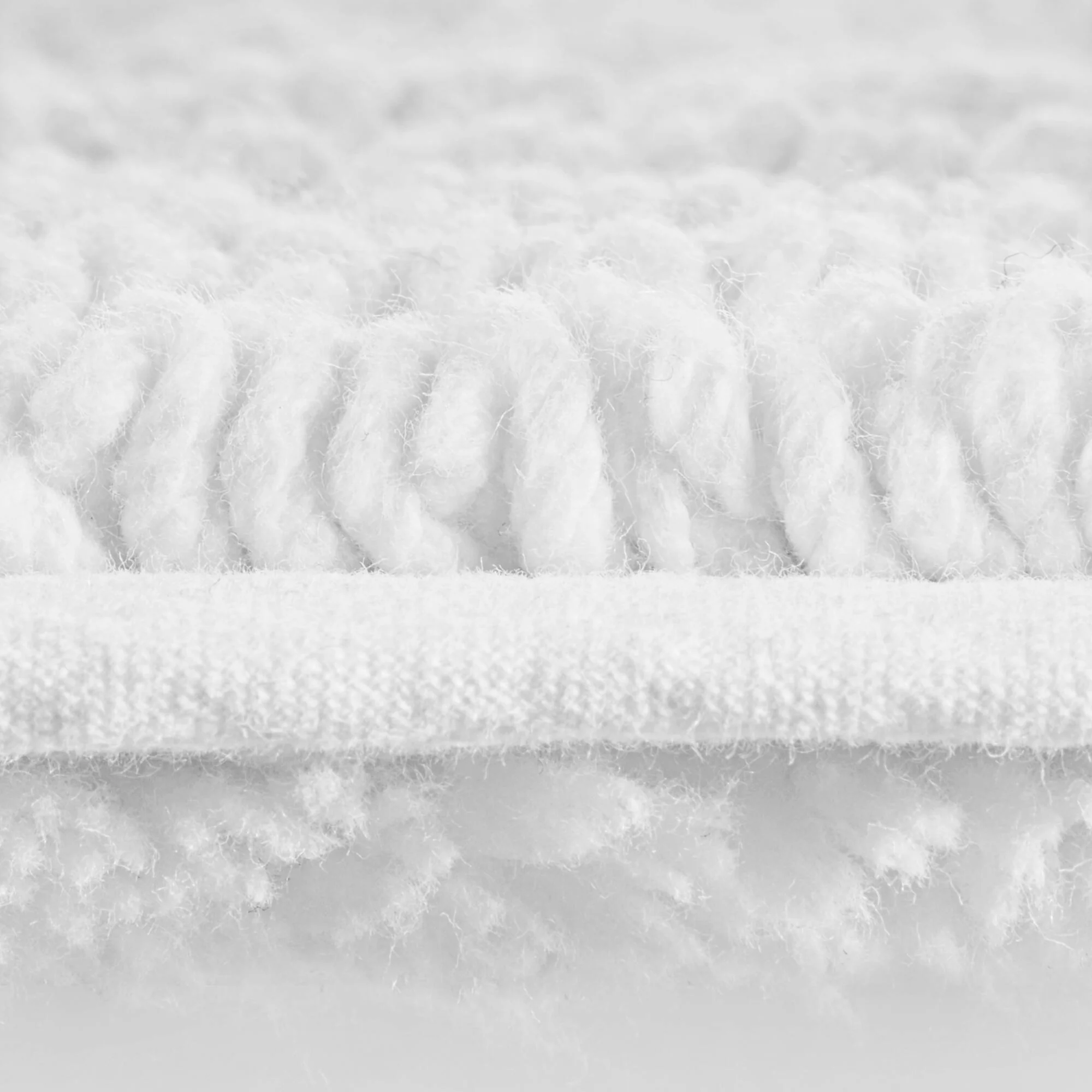 Splendor 100% Cotton Tufted 3000 GSM Reversible Bath Rug - Image 25