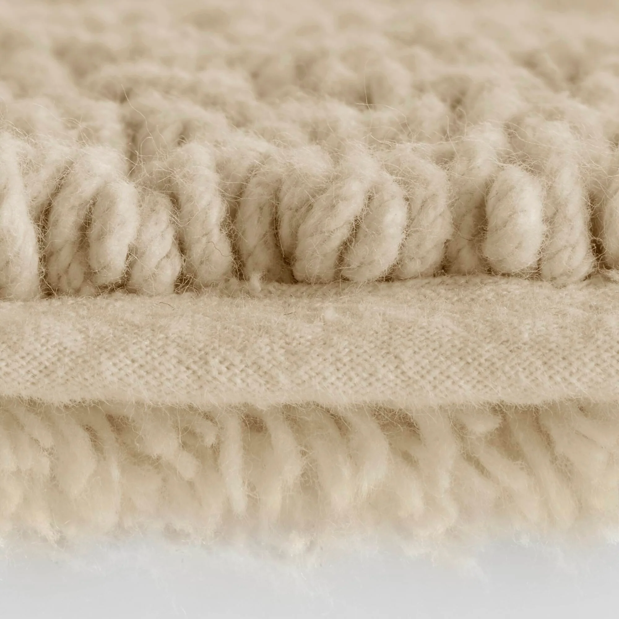 Splendor 100% Cotton Tufted 3000 GSM Reversible Bath Rug - Image 42
