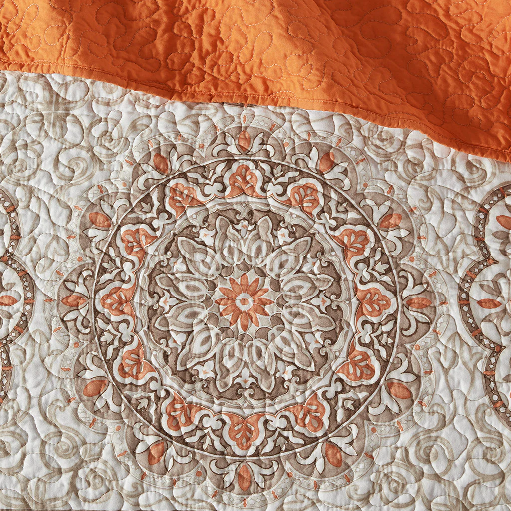 Tangiers 6-Piece Reversible Quilt Set with Throw Pillows - Image 14