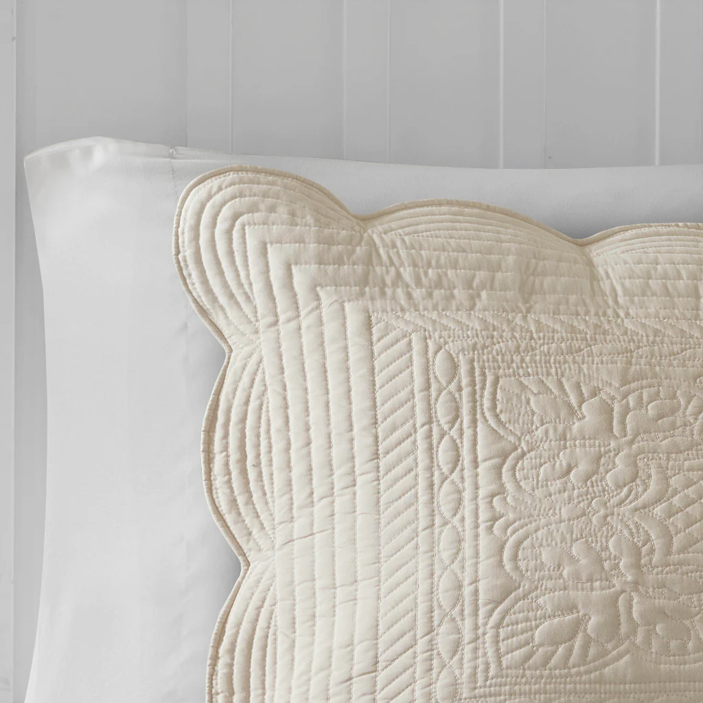 Tuscany 3-Piece Reversible Scalloped Edge Quilt Set - Image 54
