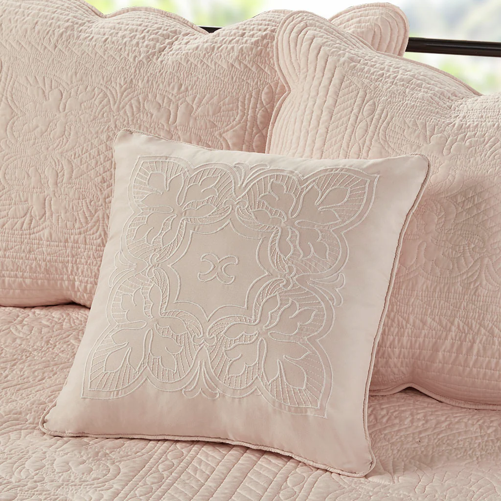 Tuscany 6-Piece Scalloped Edge Daybed Cover Set - Image 37