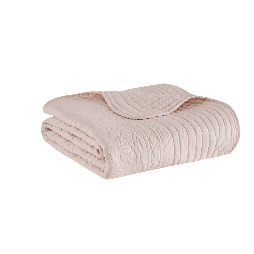 Tuscany Oversized Quilted Throw with Scalloped Edges - Image 7