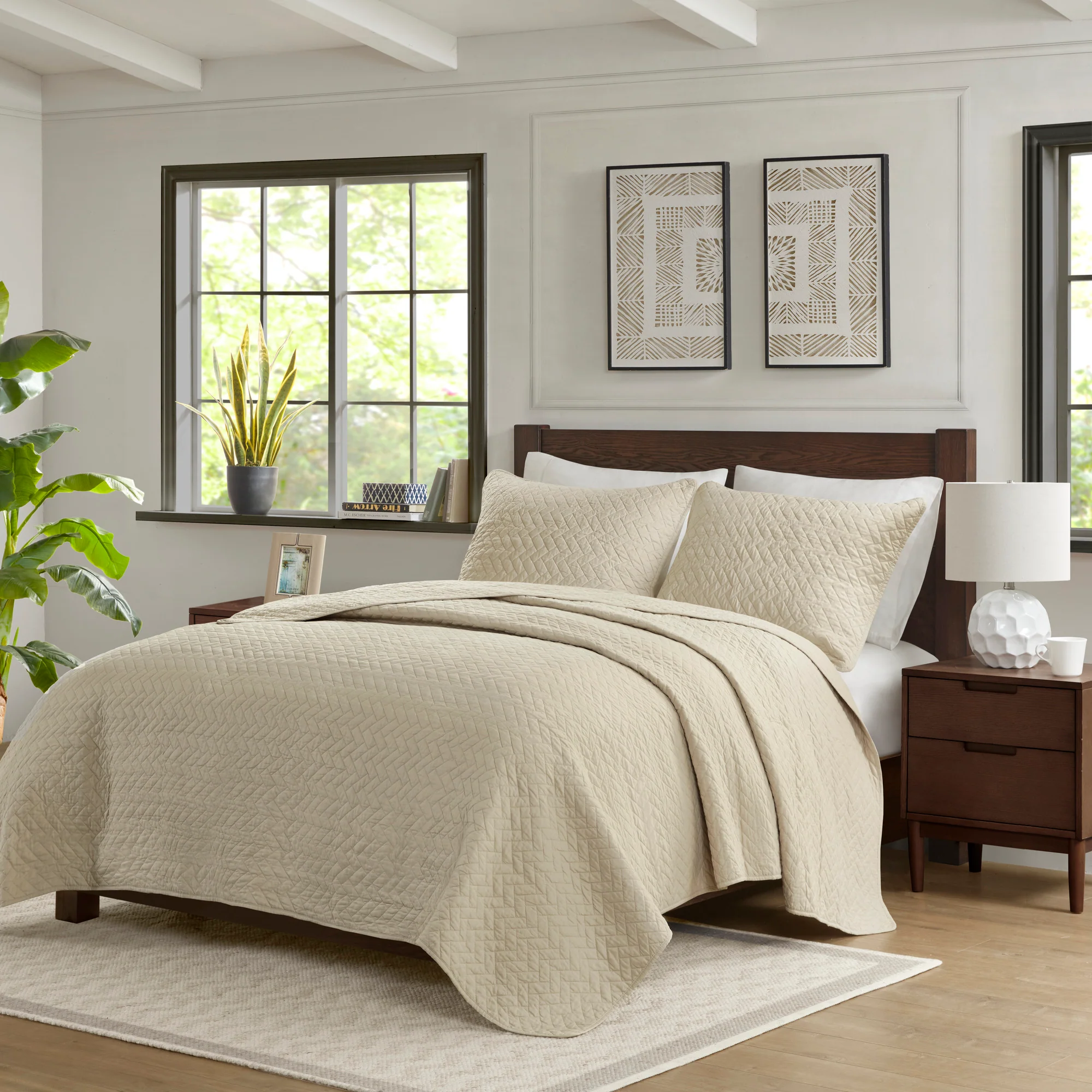 Velvet Touch 3-Piece Luxurious Oversized Quilt Set - Image 12