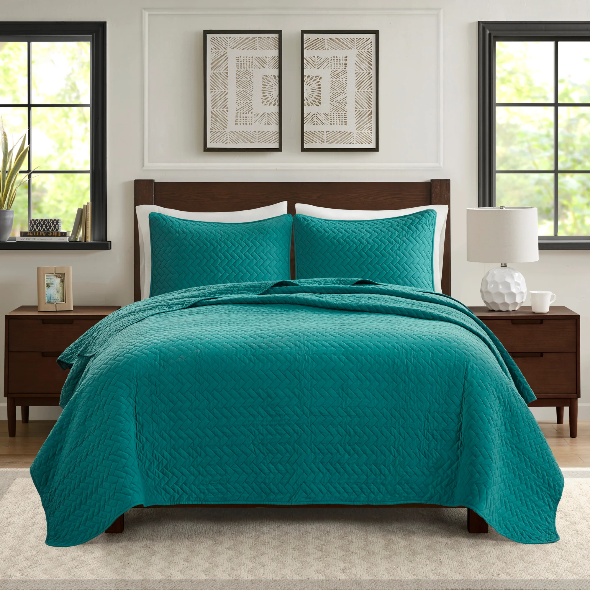 Velvet Touch 3-Piece Luxurious Oversized Quilt Set - Image 24