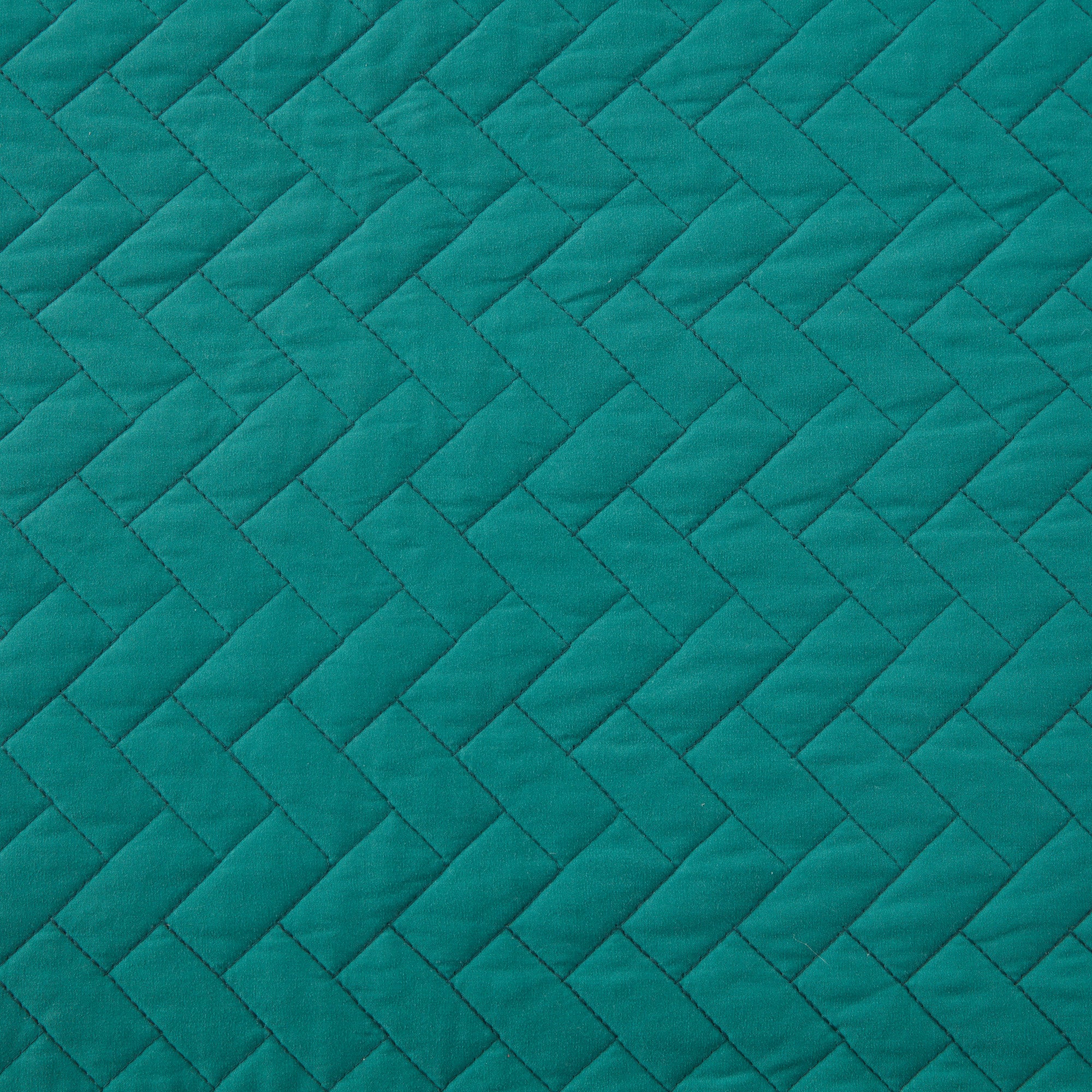 Velvet Touch 3-Piece Luxurious Oversized Quilt Set - Image 27