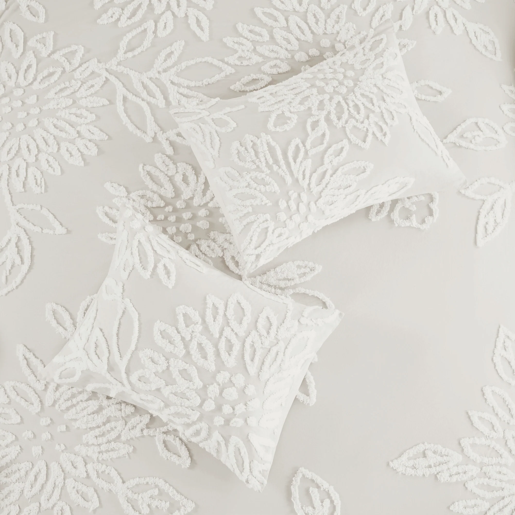 Veronica 3-Piece Tufted Cotton Chenille Floral Comforter Set - Image 6
