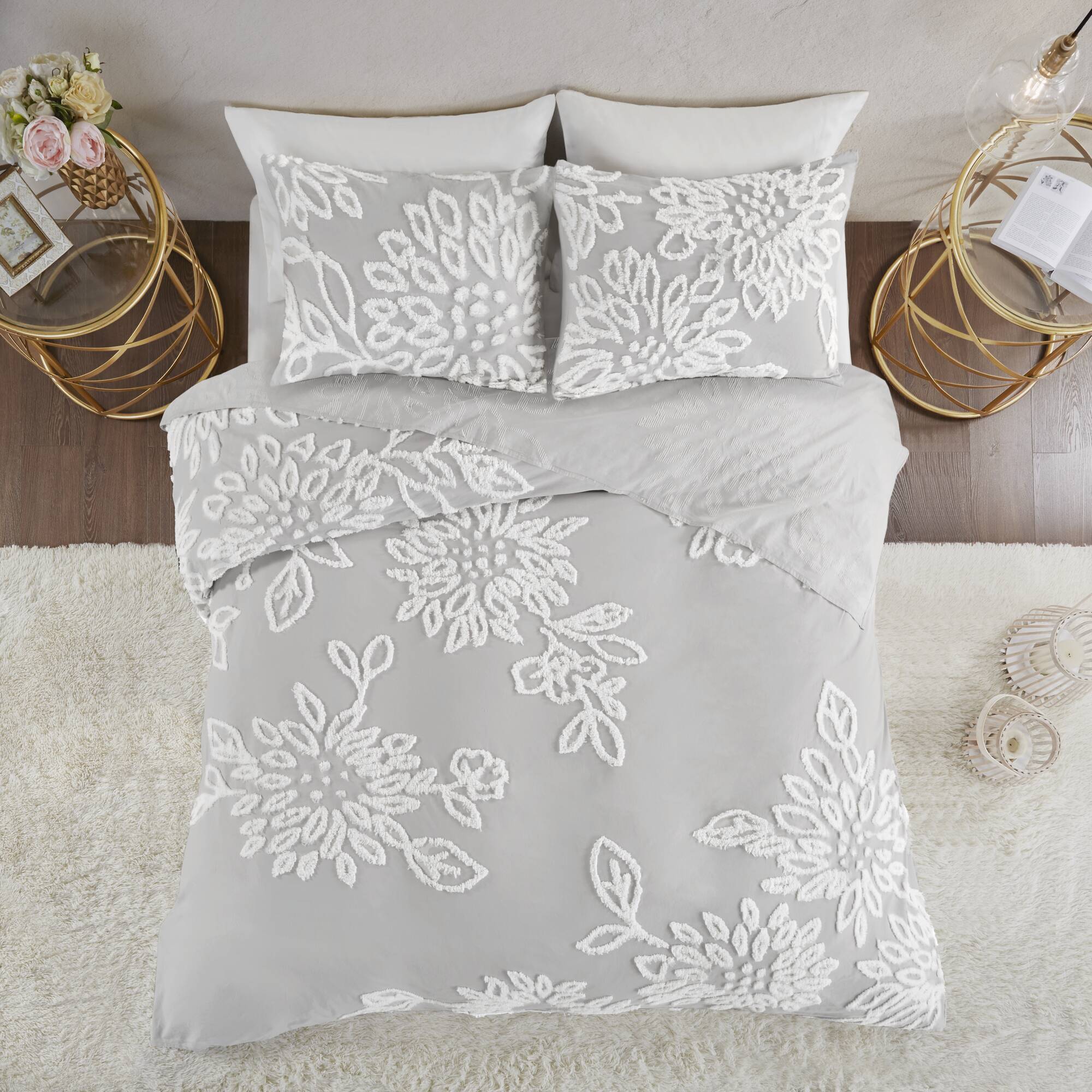 Veronica 3-Piece Tufted Cotton Chenille Floral Duvet Cover Set - Image 7