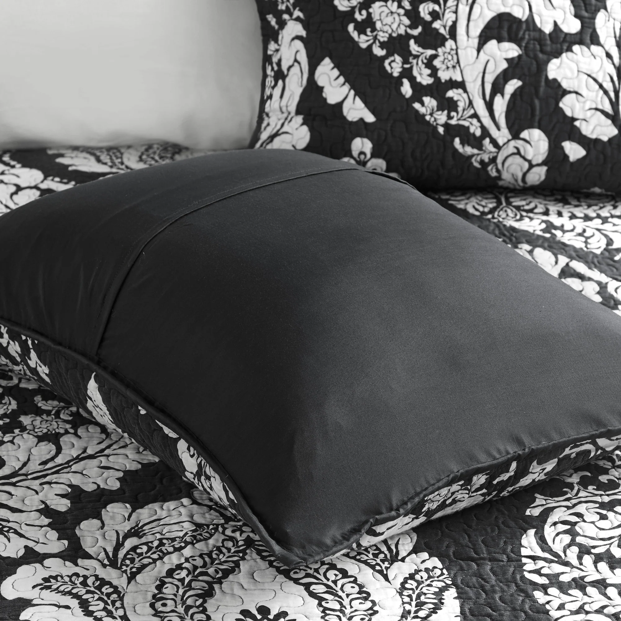 Vienna 6-Piece Printed Cotton Quilt Set with Throw Pillows - Image 20