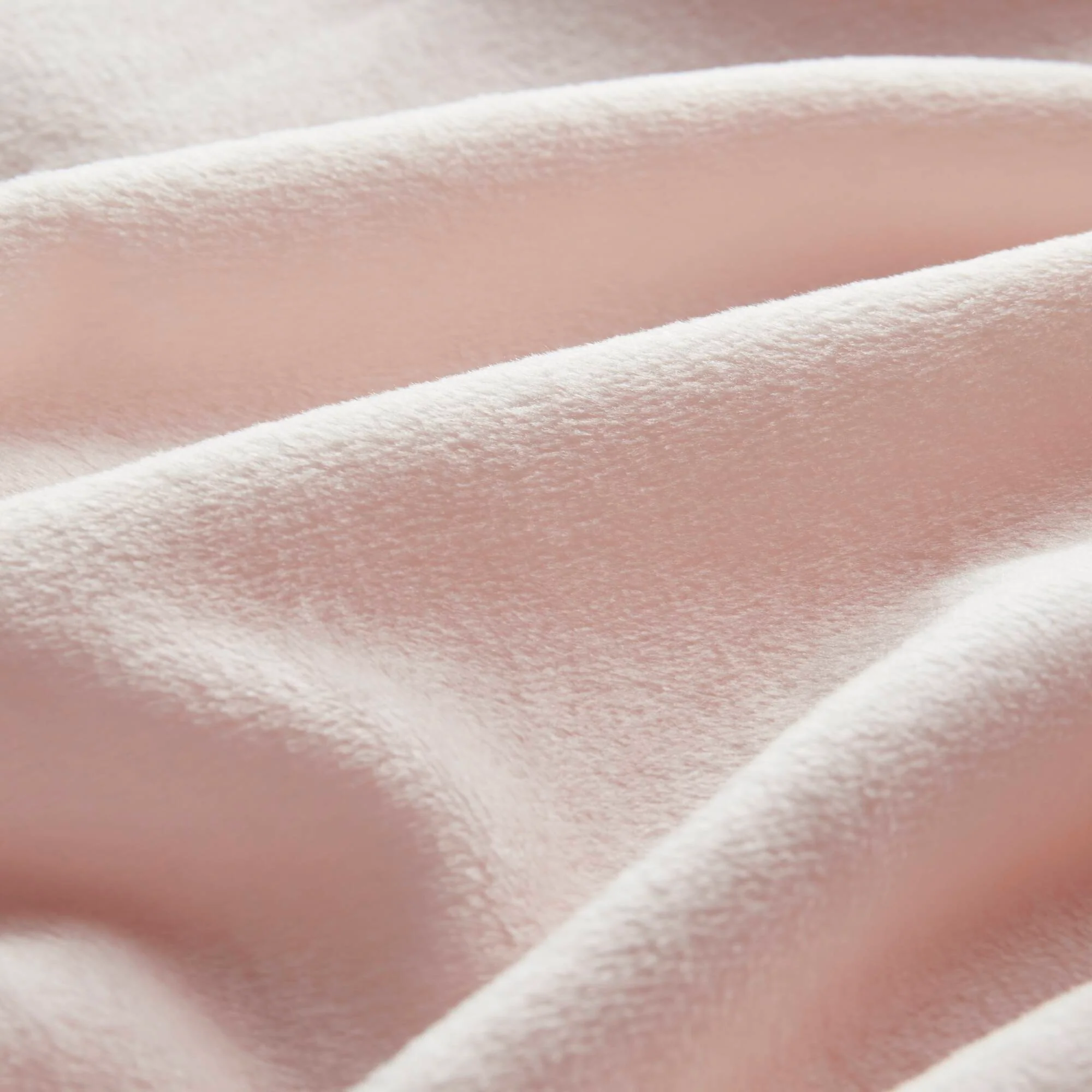 Vivienne Faux Fur Throw - Image 60