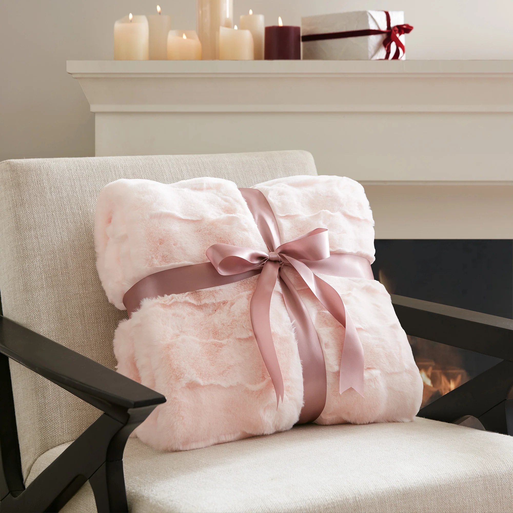 Vivienne Faux Fur Throw - Image 61