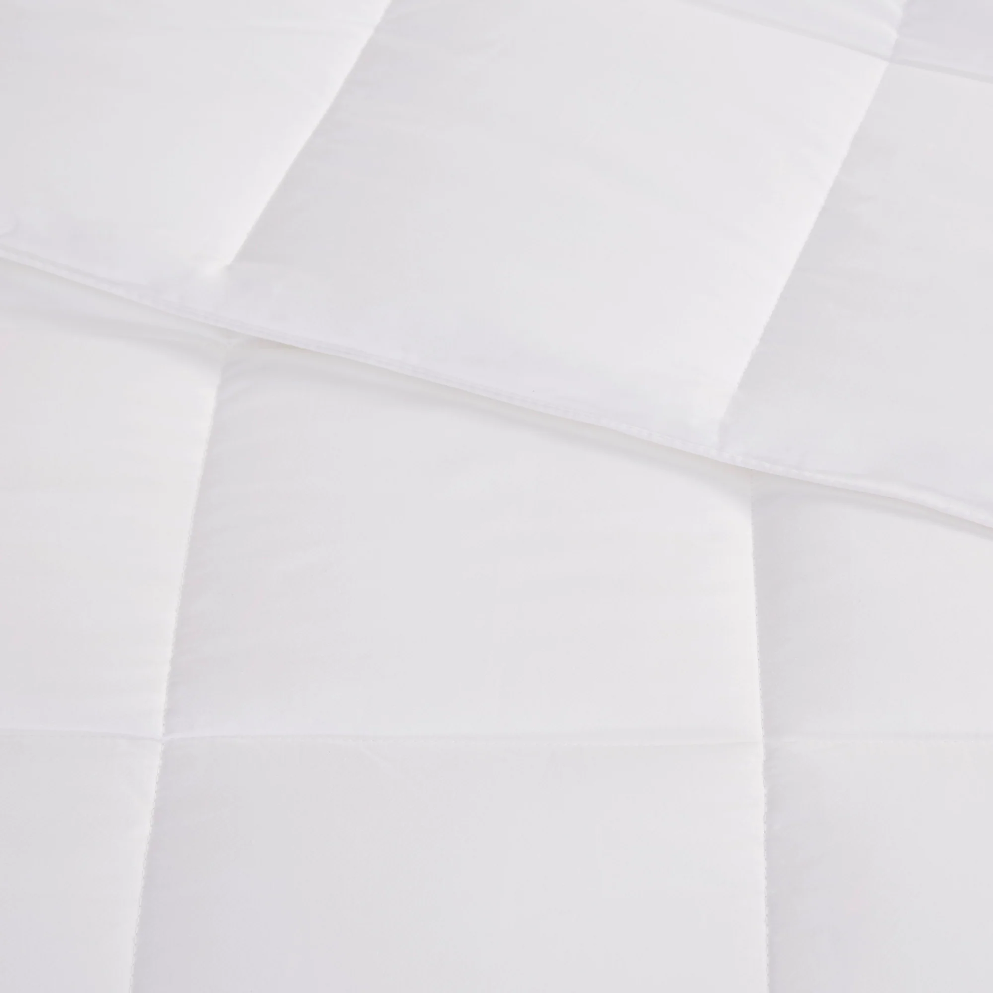 Warmer Cotton Down Alternative Featherless Comforter - Image 4