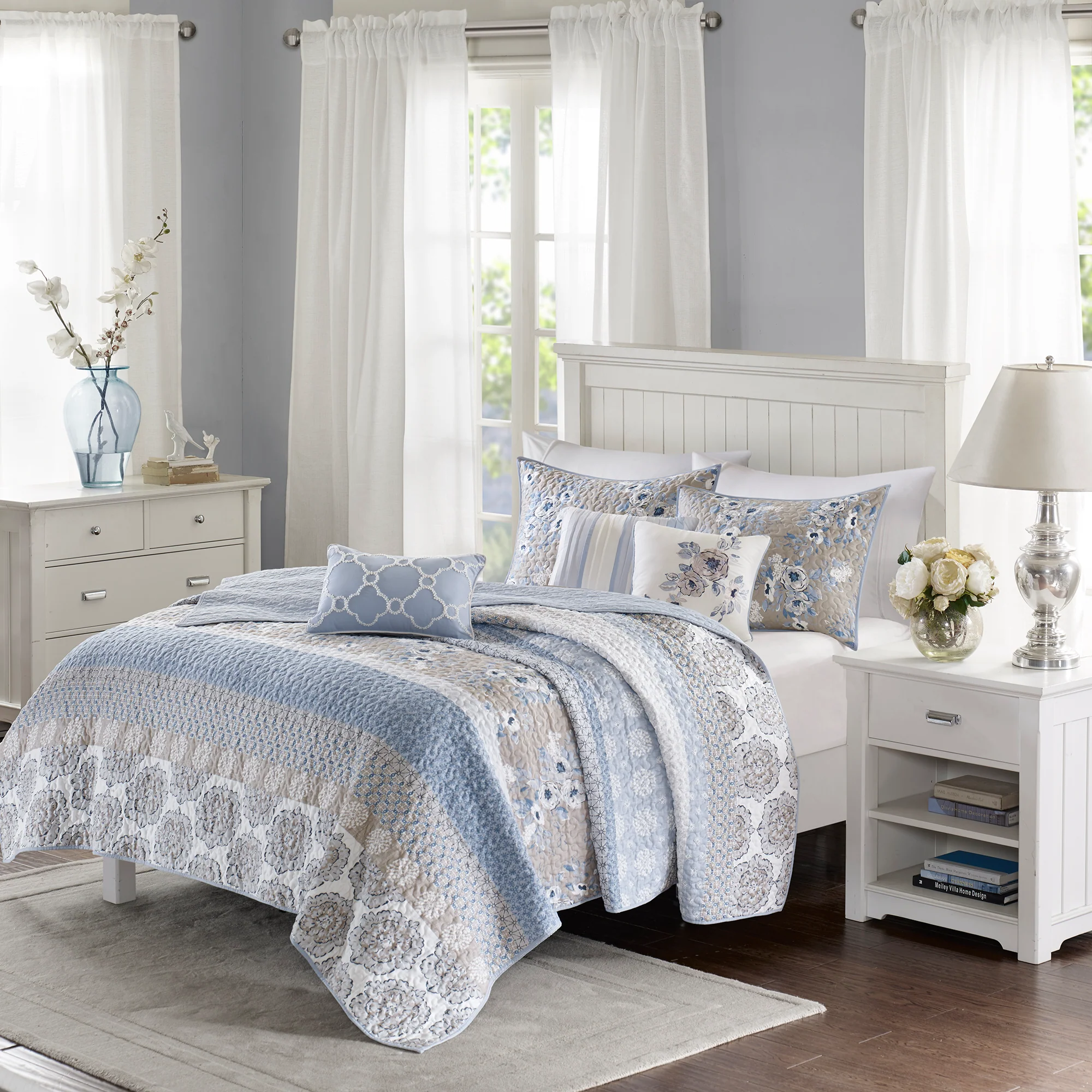 Willa 6-Piece Cotton Quilt Set with Throw Pillows - Image 6