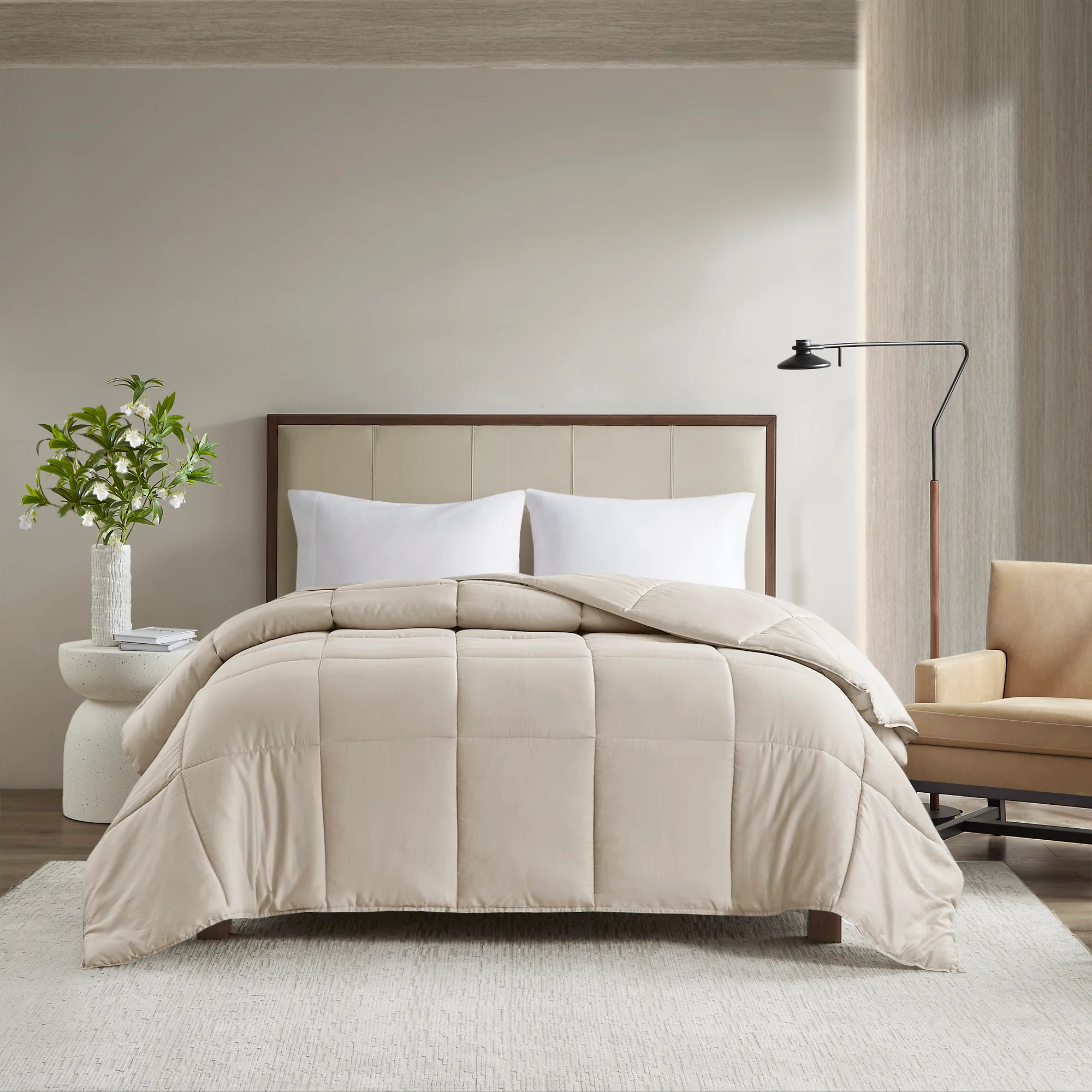 Winfield 300 Thread Count Cotton Shell Luxury Down Alternative Comforter - Image 17