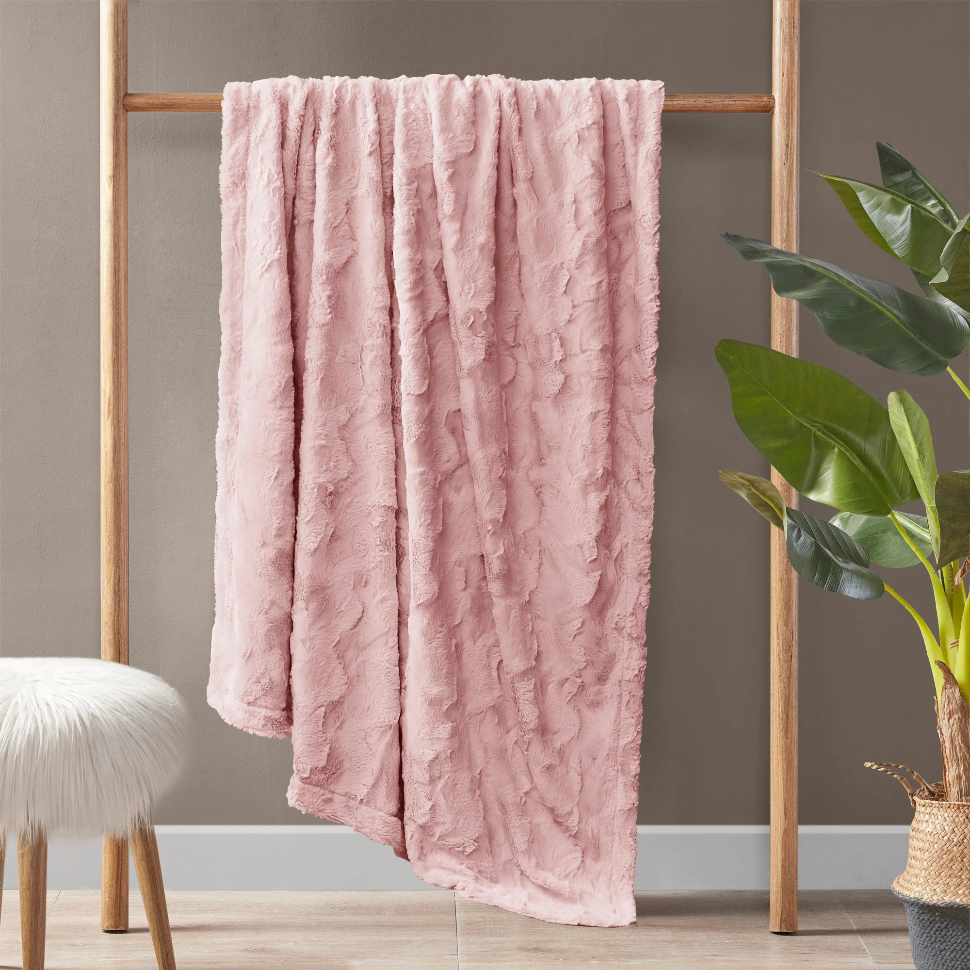 Zuri Faux Fur Blanket - Image 6